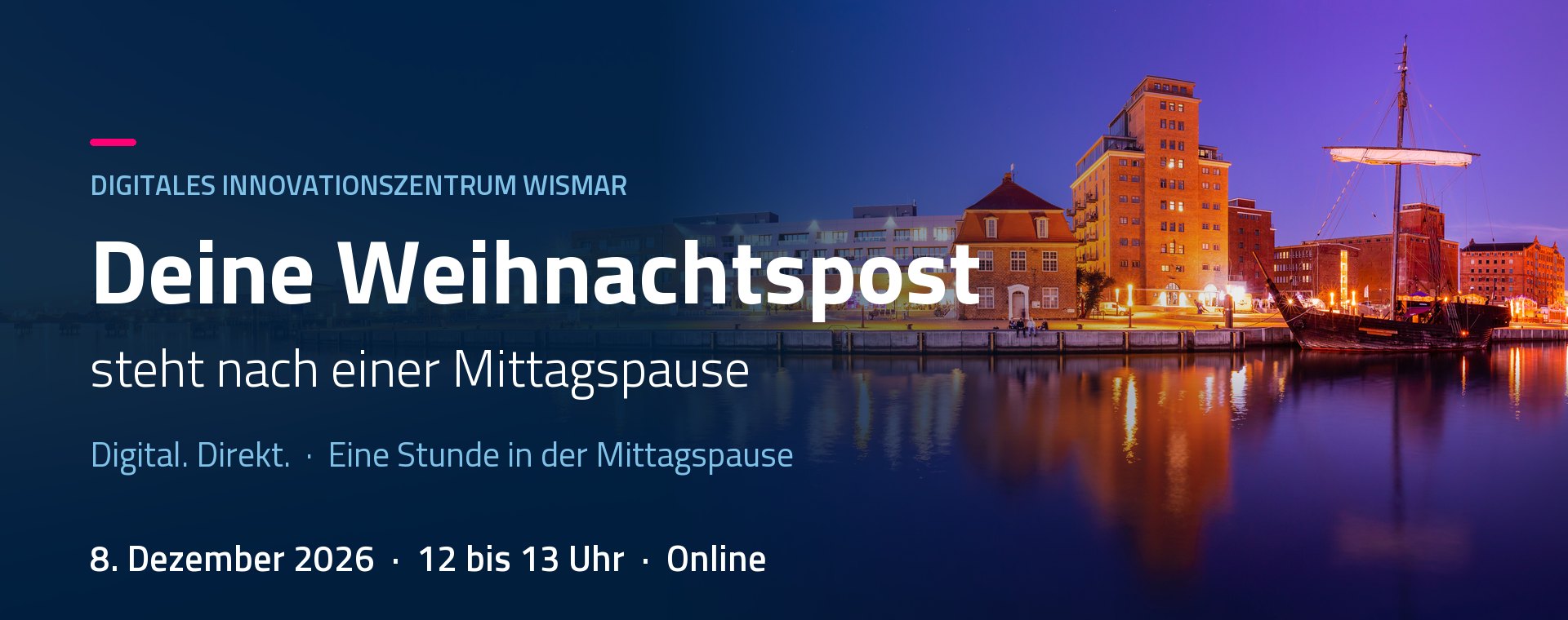 Wismarer Hafen zur blauen Stunde mit beleuchteten Speichern und Segelschiff
